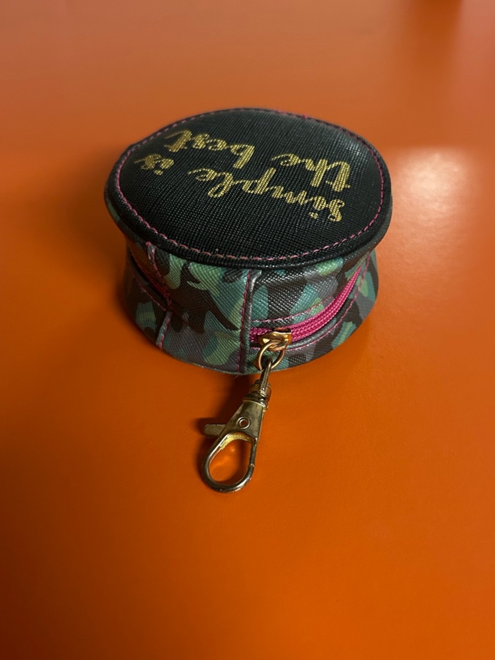 Simply Southern Earbud Pouch - Picture 5 of 5